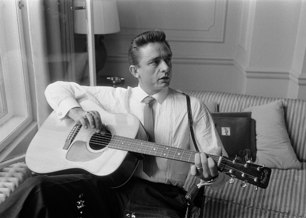 1969: 'Daddy Sang Bass' by Johnny Cash